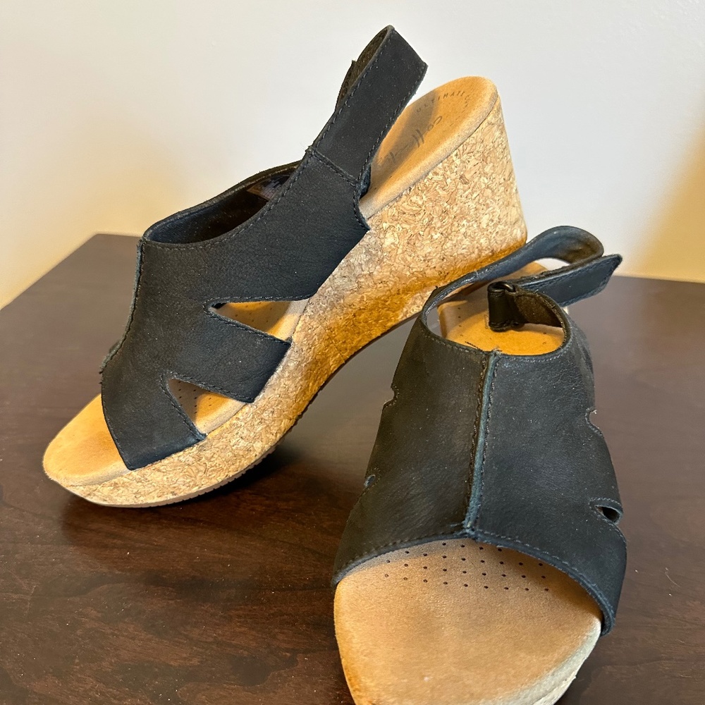 Black Clark’s Wedges - 8,9